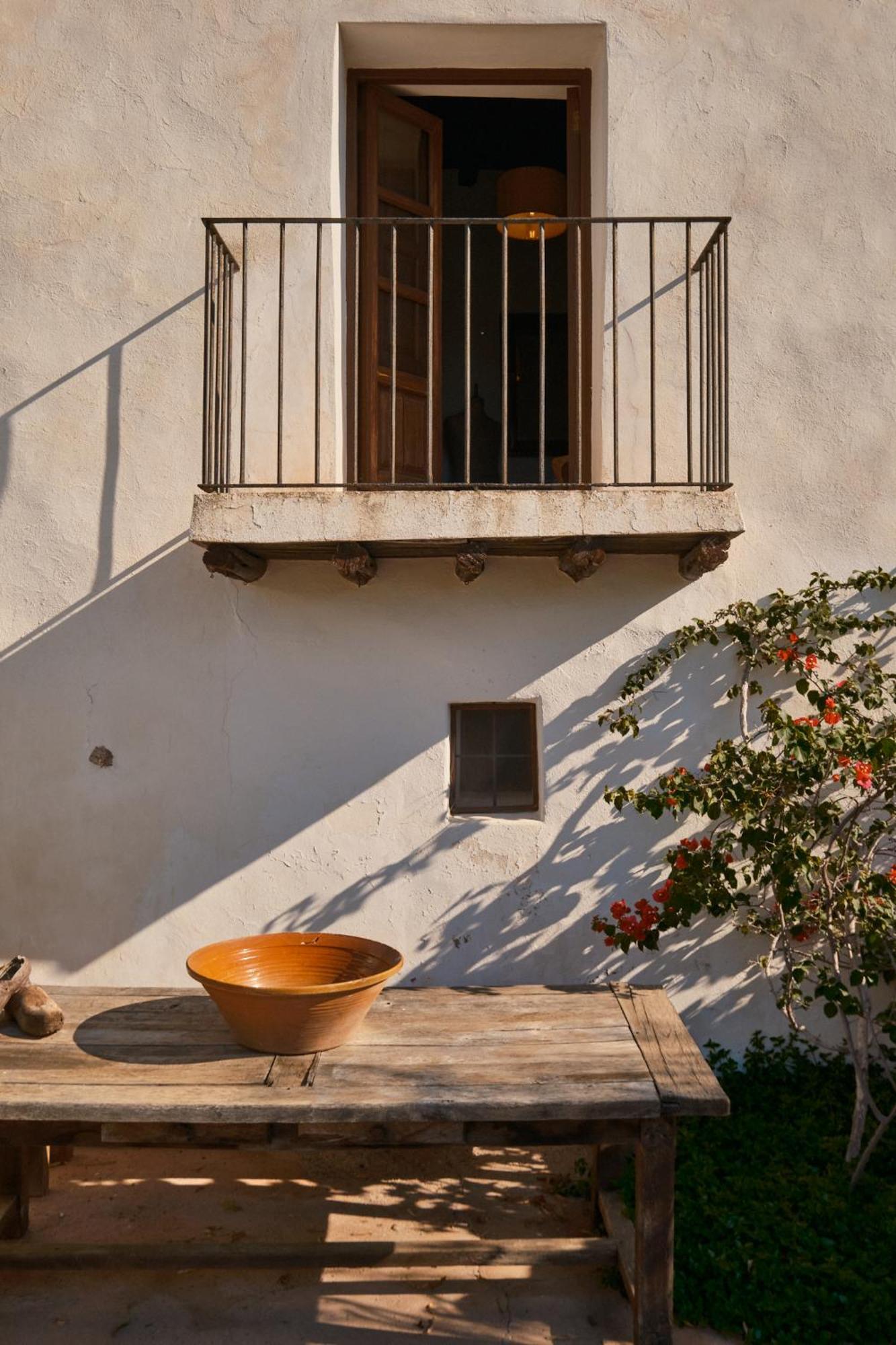 The Guardian House Hotell Santa Gertrudis  Exteriör bild